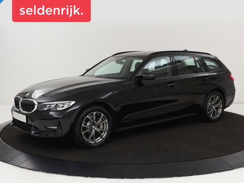 BMW 3-serie 330e Sport Line | Stoelverwarming | Half leder | Carplay | Sportstoelen | Live Cockpit | Sfeerverlichting | Navigatie | Full LED