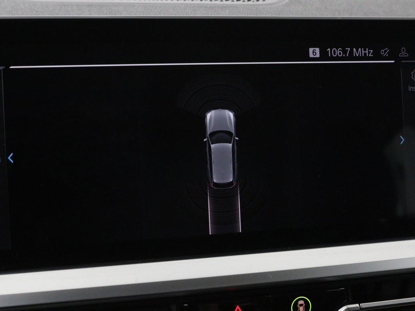 BMW 3-serie 330e Sport Line | Stoelverwarming | Half leder | Carplay | Sportstoelen | Live Cockpit | Sfeerverlichting | Navigatie | Full LED