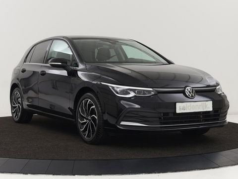 Volkswagen Golf 1.4 eHybrid Style | Stoelverwarming | Carplay | Sfeerverlichting | Navigatie | Full LED | Standkachel | Massage | Adaptive cruise | Memory