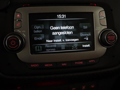 Alfa Romeo MiTo 0.9 TwinAir | Leder | Navigatie | Climate control | Cruise control | Parkeerhulp | Bluetooth