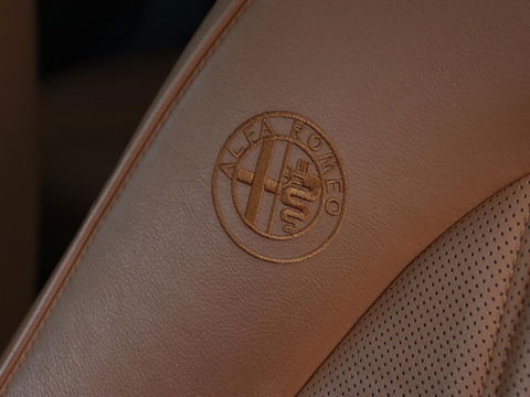 Alfa Romeo MiTo 0.9 TwinAir | Leder | Navigatie | Climate control | Cruise control | Parkeerhulp | Bluetooth