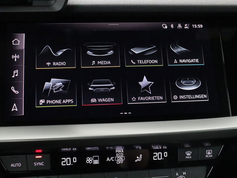 Audi A3 45 TFSIe S edition Competition | Matrix LED | Sportstoelen | Carplay | Navigatie | Half leder | Audi Sound | Climate control | Parkeerhulp | Cruise control
