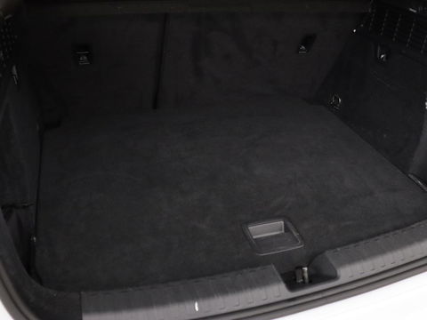 Audi A3 45 TFSIe S edition Competition | Matrix LED | Sportstoelen | Carplay | Navigatie | Half leder | Audi Sound | Climate control | Parkeerhulp | Cruise control