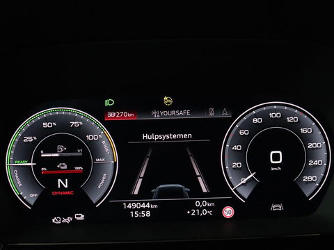Audi A3 45 TFSIe S edition Competition | Matrix LED | Sportstoelen | Carplay | Navigatie | Half leder | Audi Sound | Climate control | Parkeerhulp | Cruise control