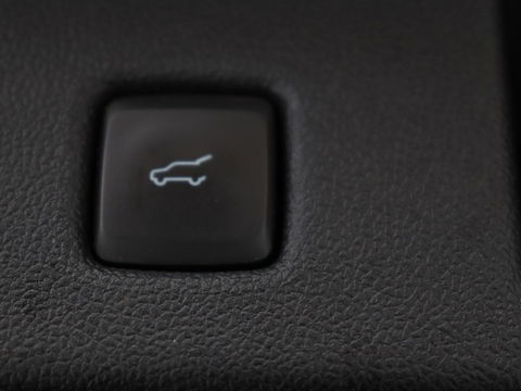 Ford Kuga 2.5 PHEV ST-Line X | Head-Up | Trekhaak | Stoel & stuurverwarming | Camera | Carplay | Leder/Alcantara | Achterbankverwarming | Adaptive cruise | Full LED | Keyless | B&O Sound
