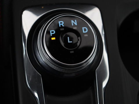 Ford Kuga 2.5 PHEV ST-Line X | Head-Up | Trekhaak | Stoel & stuurverwarming | Camera | Carplay | Leder/Alcantara | Achterbankverwarming | Adaptive cruise | Full LED | Keyless | B&O Sound