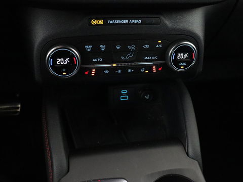 Ford Kuga 2.5 PHEV ST-Line X | Head-Up | Trekhaak | Stoel & stuurverwarming | Camera | Carplay | Leder/Alcantara | Achterbankverwarming | Adaptive cruise | Full LED | Keyless | B&O Sound