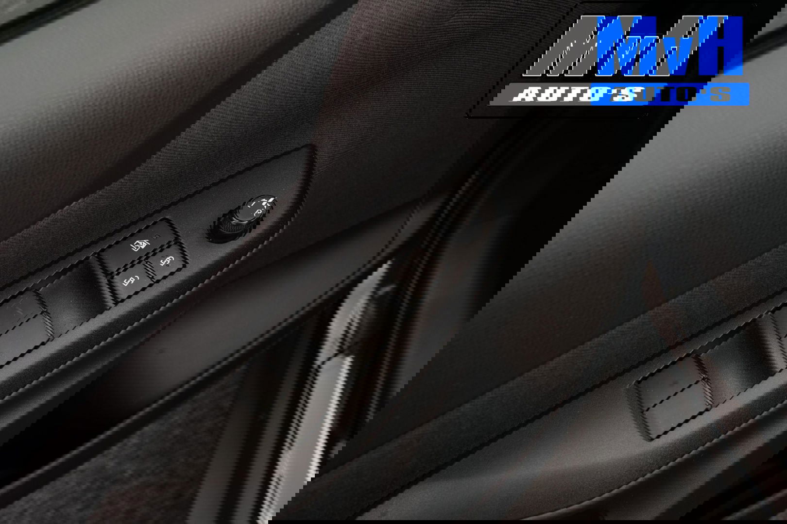 Toyota Yaris Cross 1.5 Hybrid Business Plus|LUXE!|CAMERA|LED