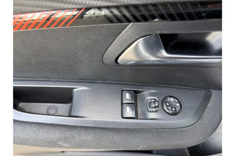 Peugeot 208 1.2 PT BL ALLURE NAVI AIRCO/ECC