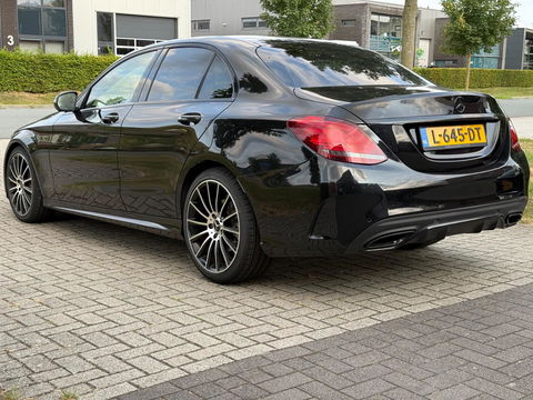 Mercedes-Benz C-Klasse 300 Premium Plus Pack