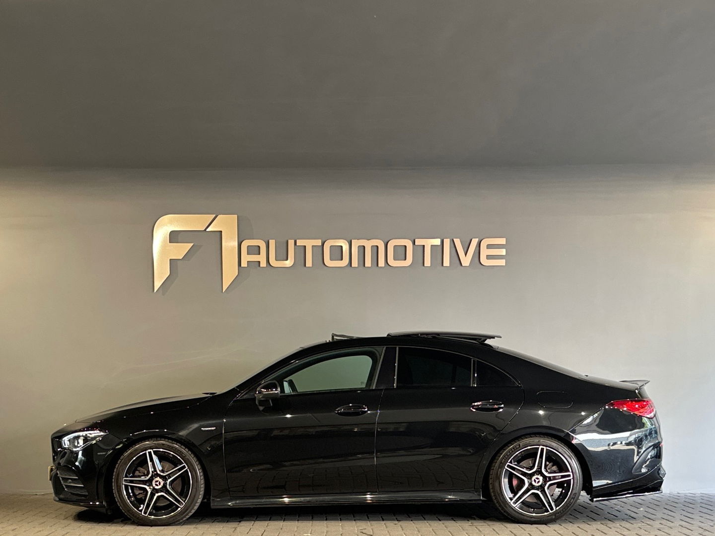 Mercedes-Benz CLA-Klasse 250 4M Pano|Memory|Burmester|CLA35