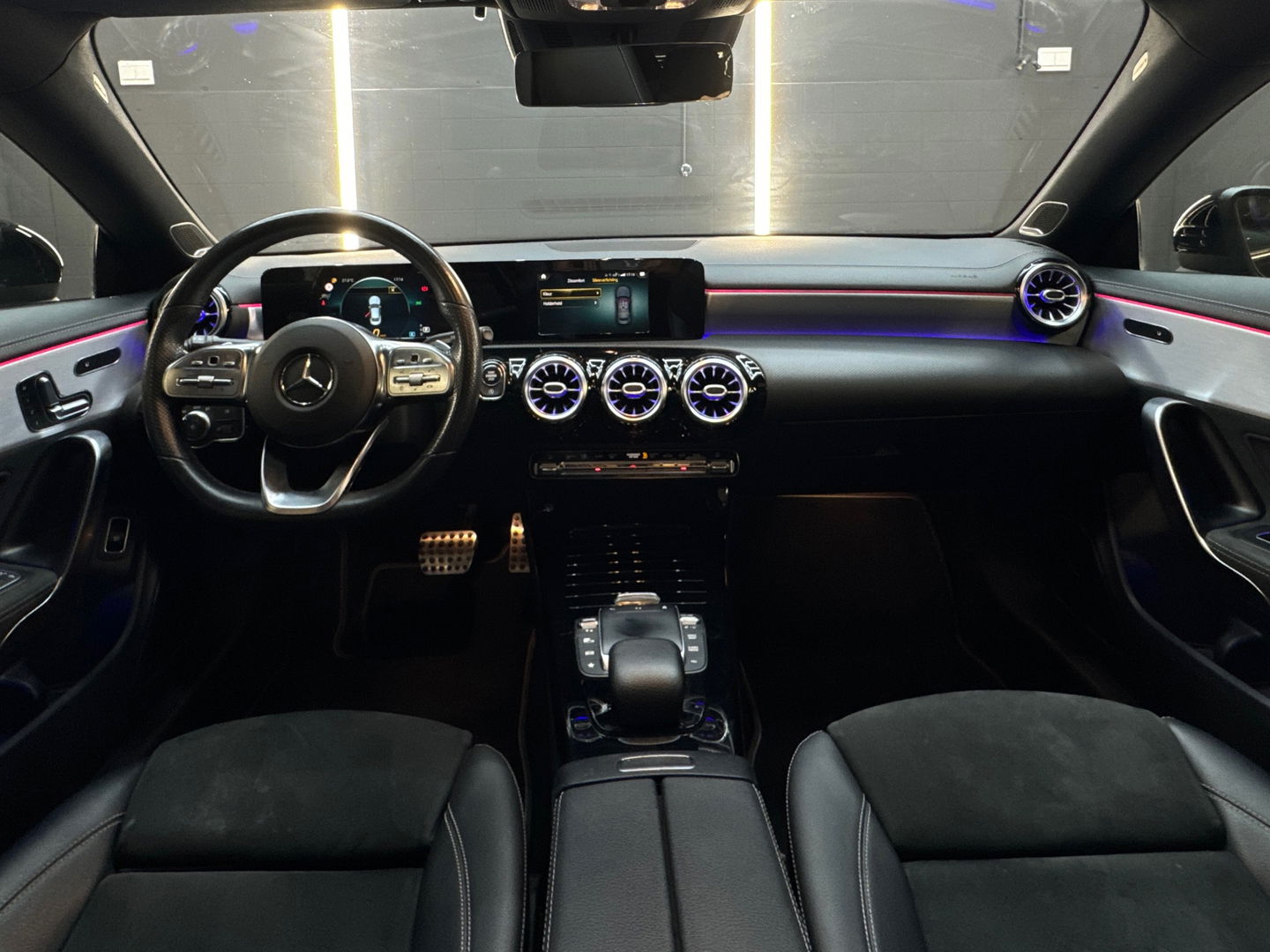Mercedes-Benz CLA-Klasse 250 4M Pano|Memory|Burmester|CLA35