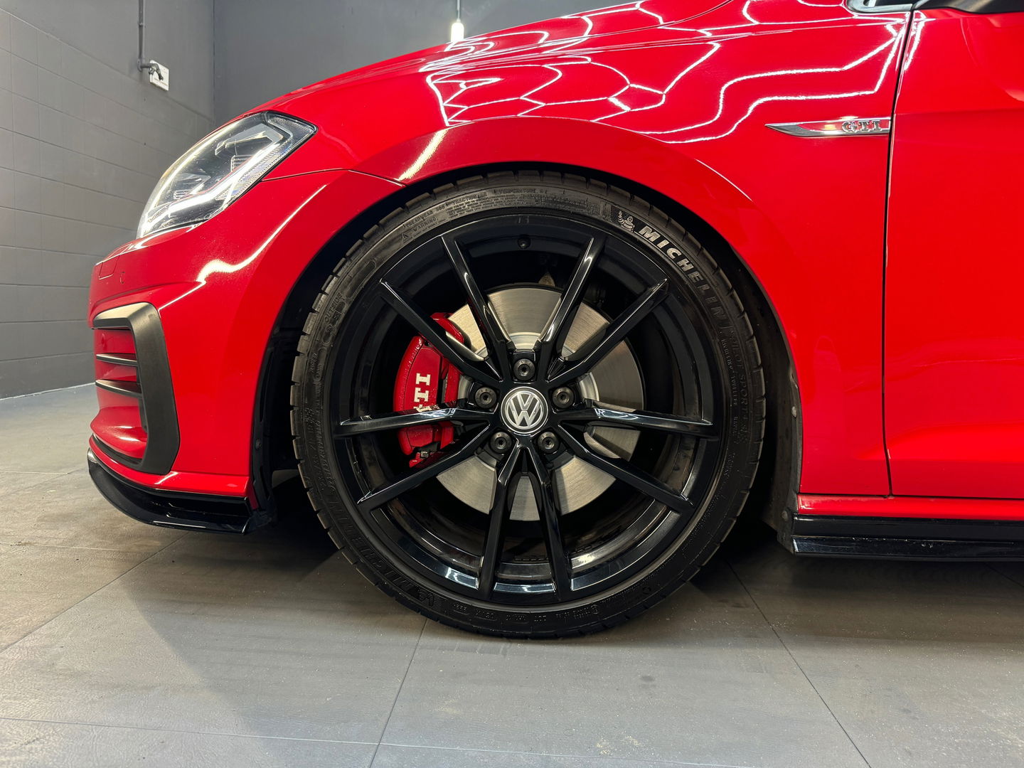 Volkswagen Golf 2.0 TSI GTI TCR Pano|Dynaudio|Keyless|Sfeer