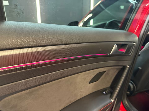 Volkswagen Golf 2.0 TSI GTI TCR Pano|Dynaudio|Keyless|Sfeer