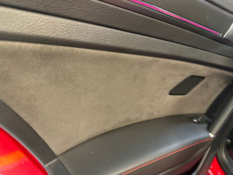 Volkswagen Golf 2.0 TSI GTI TCR Pano|Dynaudio|Keyless|Sfeer