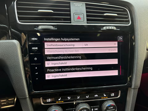 Volkswagen Golf 2.0 TSI GTI TCR Pano|Dynaudio|Keyless|Sfeer