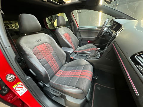 Volkswagen Golf 2.0 TSI GTI TCR Pano|Dynaudio|Keyless|Sfeer