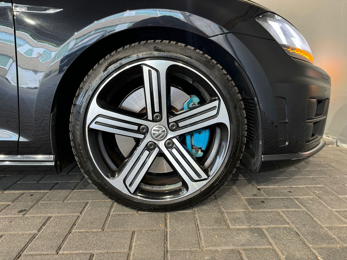 Volkswagen Golf 2.0 TSI R 4Motion Pano|Leer|Discover Pro|DCC