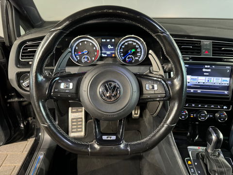 Volkswagen Golf 2.0 TSI R 4Motion Pano|Leer|Discover Pro|DCC