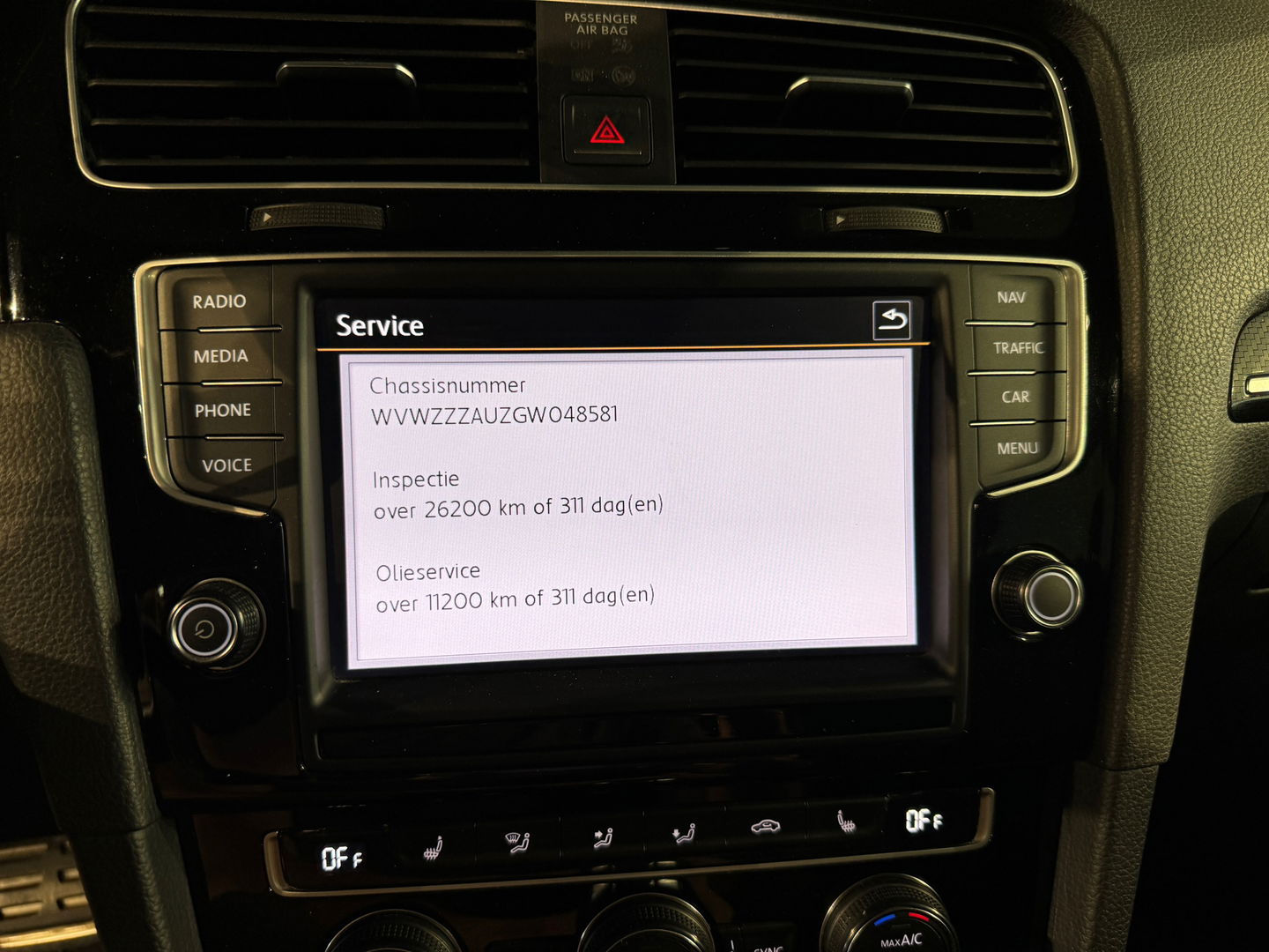 Volkswagen Golf 2.0 TSI R 4Motion Pano|Leer|Discover Pro|DCC