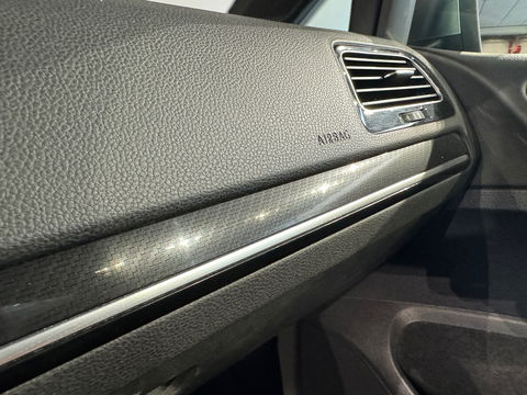 Volkswagen Golf 2.0 TSI R 4Motion Pano|Leer|Discover Pro|DCC