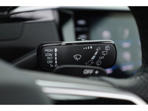 Volkswagen Arteon Shooting Brake 1.4 TSI eHybrid R-Line | Pano | HUD | Kuipstoelen | Massage | 360cam | Adapt. Cruise | Matrix LED