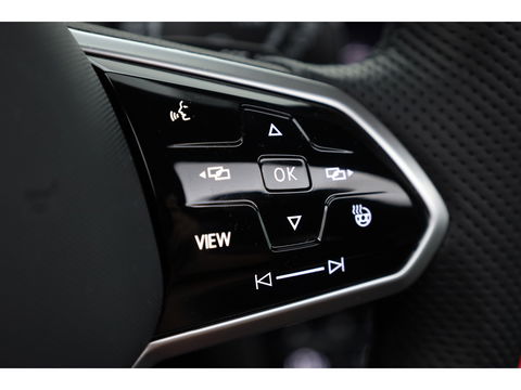 Volkswagen Arteon Shooting Brake 1.4 TSI eHybrid R-Line | Pano | HUD | Kuipstoelen | Massage | 360cam | Adapt. Cruise | Matrix LED
