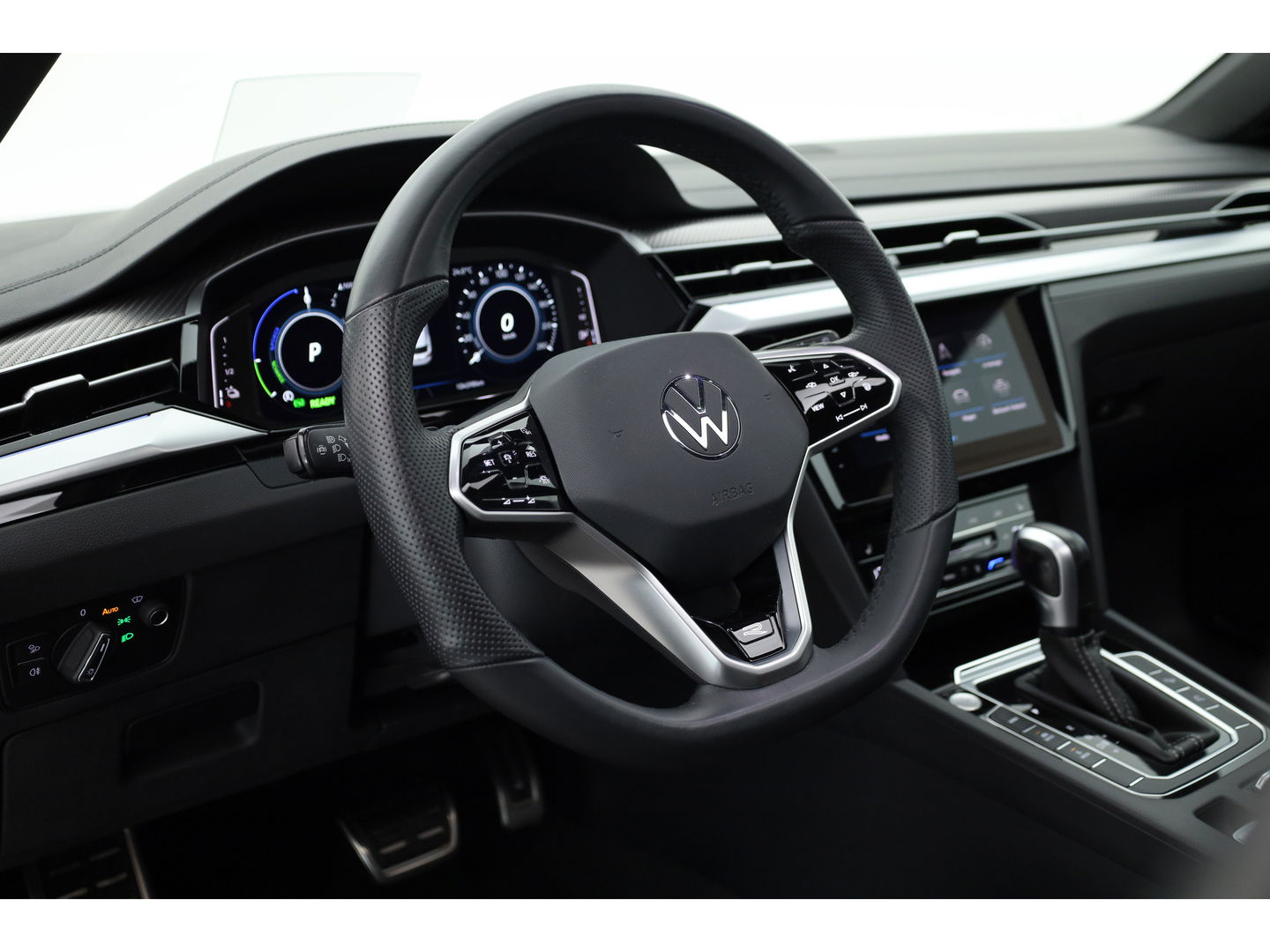 Volkswagen Arteon Shooting Brake 1.4 TSI eHybrid R-Line | Pano | HUD | Kuipstoelen | Massage | 360cam | Adapt. Cruise | Matrix LED