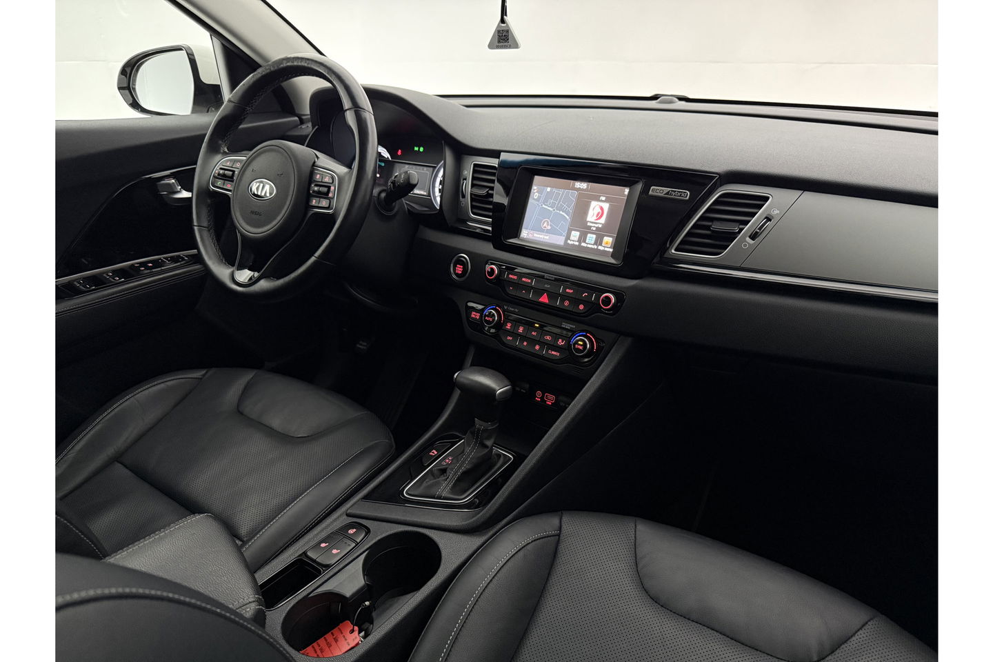 Kia Niro 1.6 GDi Hybrid BusinessLine LED Trekhaak Camera Carplay Clima Cruise Navi PDC Stoel/Stuurverwarming