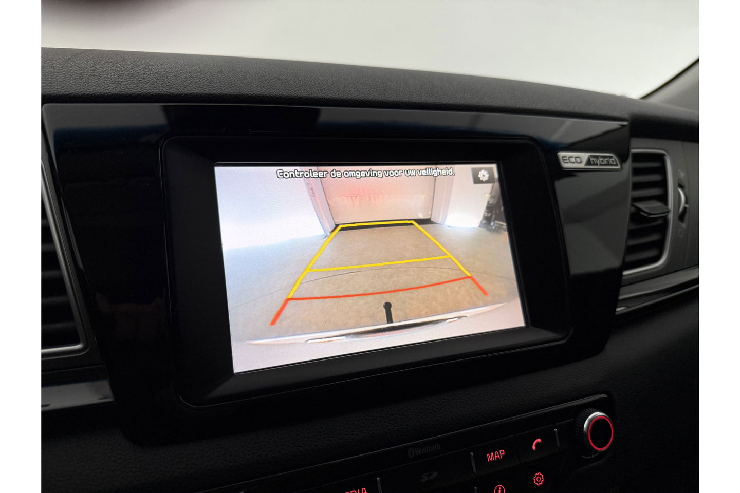 Kia Niro 1.6 GDi Hybrid BusinessLine LED Trekhaak Camera Carplay Clima Cruise Navi PDC Stoel/Stuurverwarming