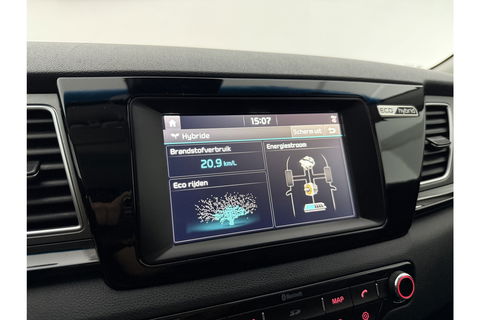 Kia Niro 1.6 GDi Hybrid BusinessLine LED Trekhaak Camera Carplay Clima Cruise Navi PDC Stoel/Stuurverwarming