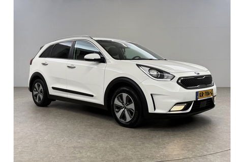 Kia Niro 1.6 GDi Hybrid BusinessLine LED Trekhaak Camera Carplay Clima Cruise Navi PDC Stoel/Stuurverwarming