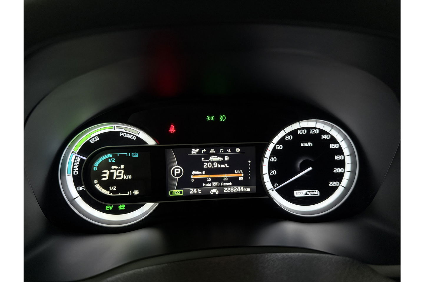 Kia Niro 1.6 GDi Hybrid BusinessLine LED Trekhaak Camera Carplay Clima Cruise Navi PDC Stoel/Stuurverwarming