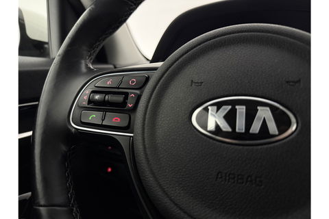 Kia Niro 1.6 GDi Hybrid BusinessLine LED Trekhaak Camera Carplay Clima Cruise Navi PDC Stoel/Stuurverwarming