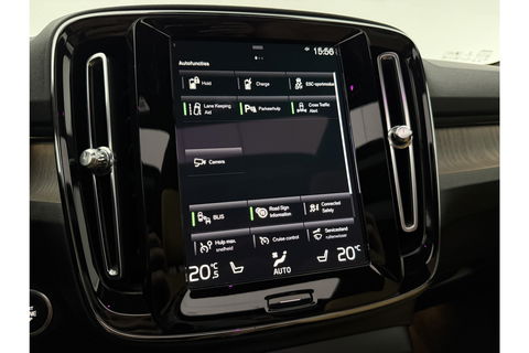 Volvo XC40 1.5 T5 Recharge Inscription 262PK Pano Harman/Kardon Trekhaak LED Carplay Virtual Camera Cruise Navi PDC 19''LMV Stoel/Stuurverwarming