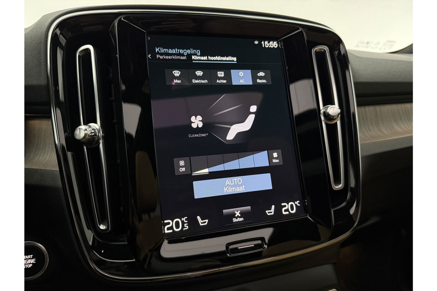 Volvo XC40 1.5 T5 Recharge Inscription 262PK Pano Harman/Kardon Trekhaak LED Carplay Virtual Camera Cruise Navi PDC 19''LMV Stoel/Stuurverwarming