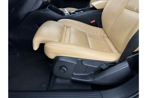 Volvo XC40 1.5 T5 Recharge Inscription 262PK Pano Harman/Kardon Trekhaak LED Carplay Virtual Camera Cruise Navi PDC 19''LMV Stoel/Stuurverwarming