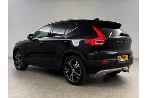 Volvo XC40 1.5 T5 Recharge Inscription 262PK Pano Harman/Kardon Trekhaak LED Carplay Virtual Camera Cruise Navi PDC 19''LMV Stoel/Stuurverwarming