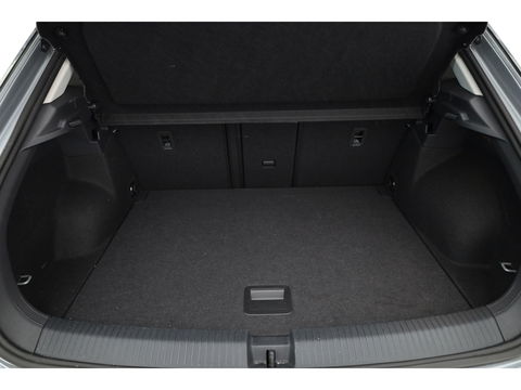 Volkswagen T-Roc 1.5 TSI Style DSG | Navi | Afn. Trekhaak | IQ Light | Massage |  Adapt. Cruise | Apple CarPlay