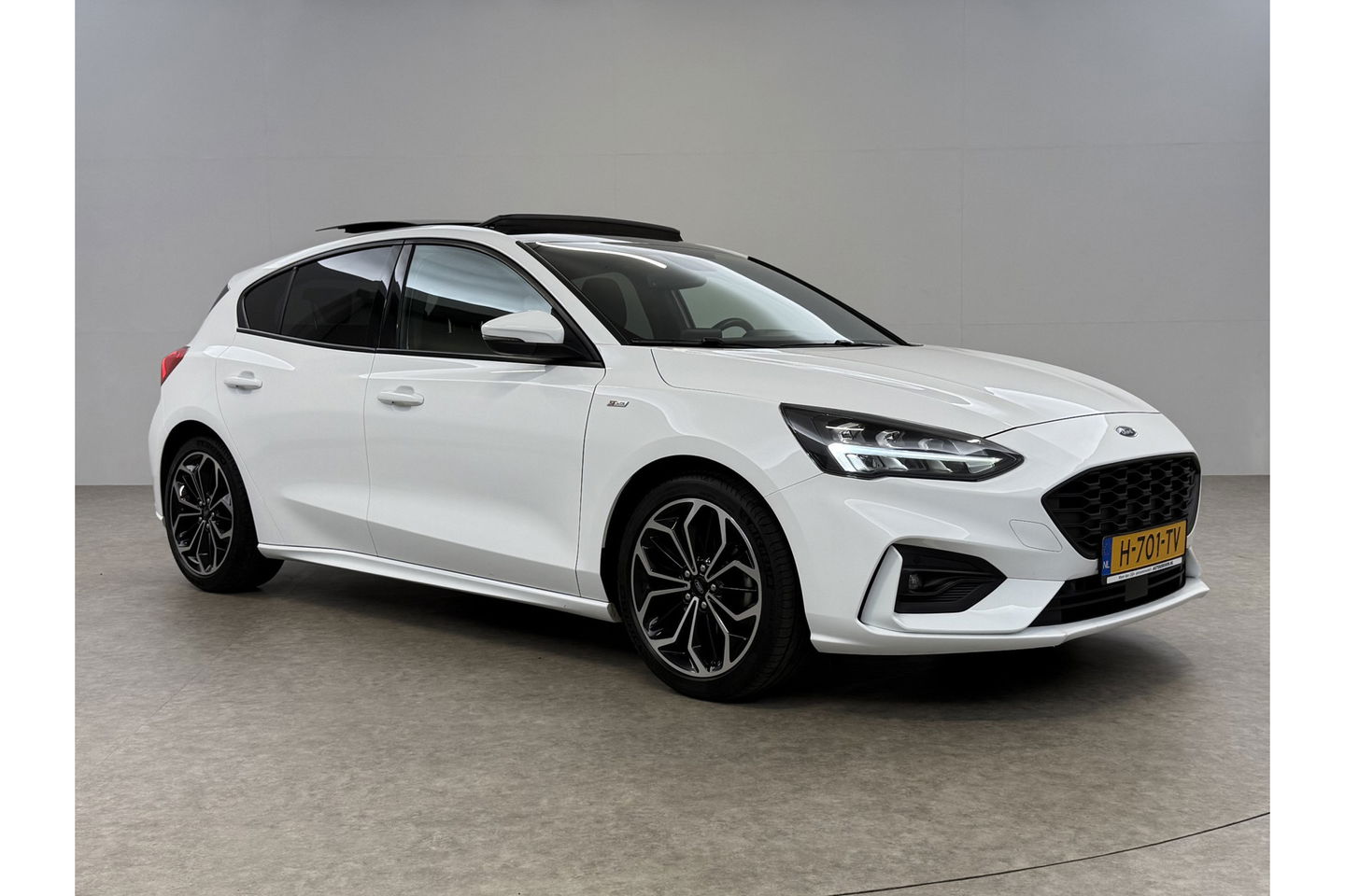 Ford Focus 1.0 EcoBoost ST Line b&o Audio Pano LED Carplay Clima Cruise Navigatie PDC 18"LMV