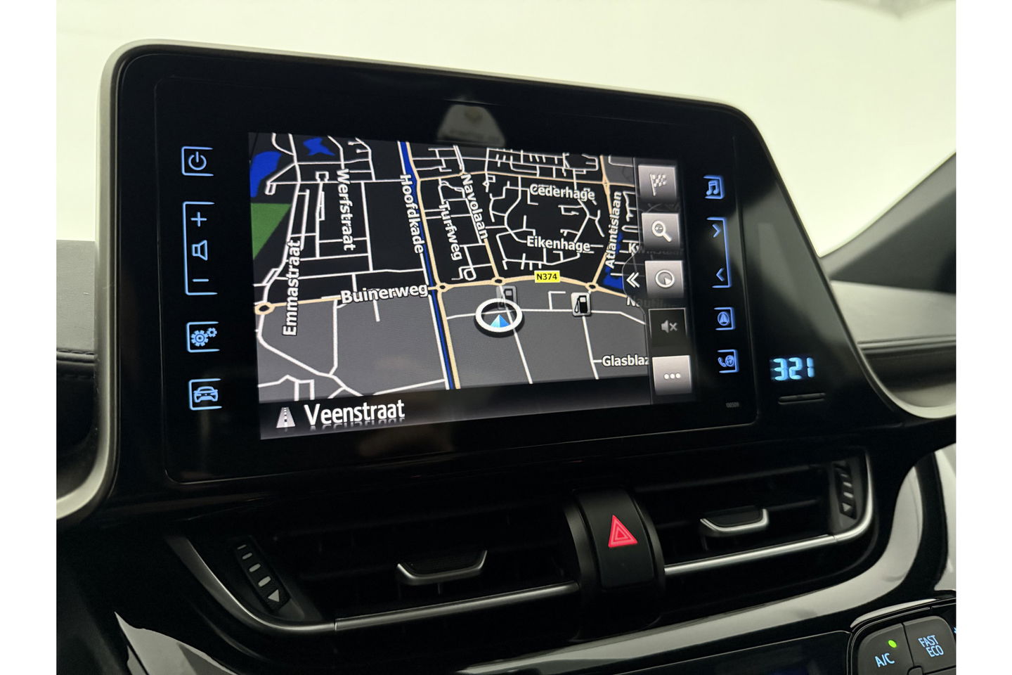 Toyota C-HR 1.8 Hybrid 148PK LED Camera Navigatie Clima Cruise Parkeersensoren 18"LMV