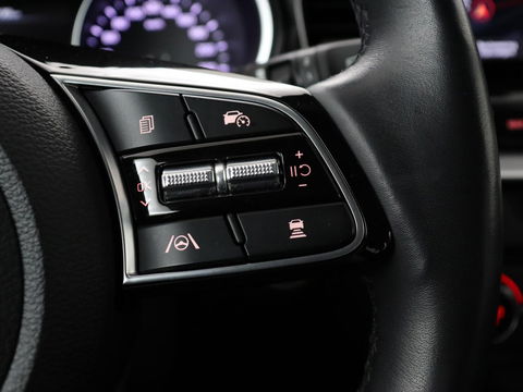 Kia Ceed 1.6 GDI PHEV DynamicPlusLine | Stoel & stuurverwarming | Adaptive cruise | Camera | Carplay | Full LED | Keyless | Navigatie