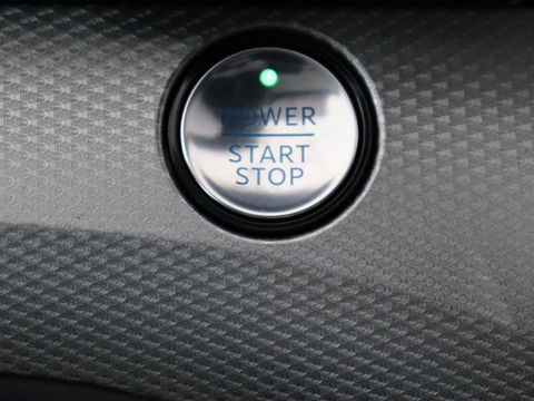 Ford Mustang Mach-E RWD 75 kWh | Panoramadak | Leder | Stoelverwarming | Adaptive cruise | 360 camera | Adaptive cruise | B&O Sound | Stuurverwarming