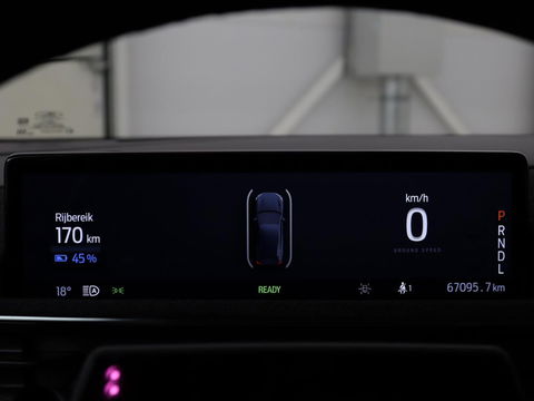 Ford Mustang Mach-E RWD 75 kWh | Panoramadak | Leder | Stoelverwarming | Adaptive cruise | 360 camera | Adaptive cruise | B&O Sound | Stuurverwarming