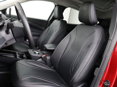 Ford Mustang Mach-E RWD 75 kWh | Panoramadak | Leder | Stoelverwarming | Adaptive cruise | 360 camera | Adaptive cruise | B&O Sound | Stuurverwarming