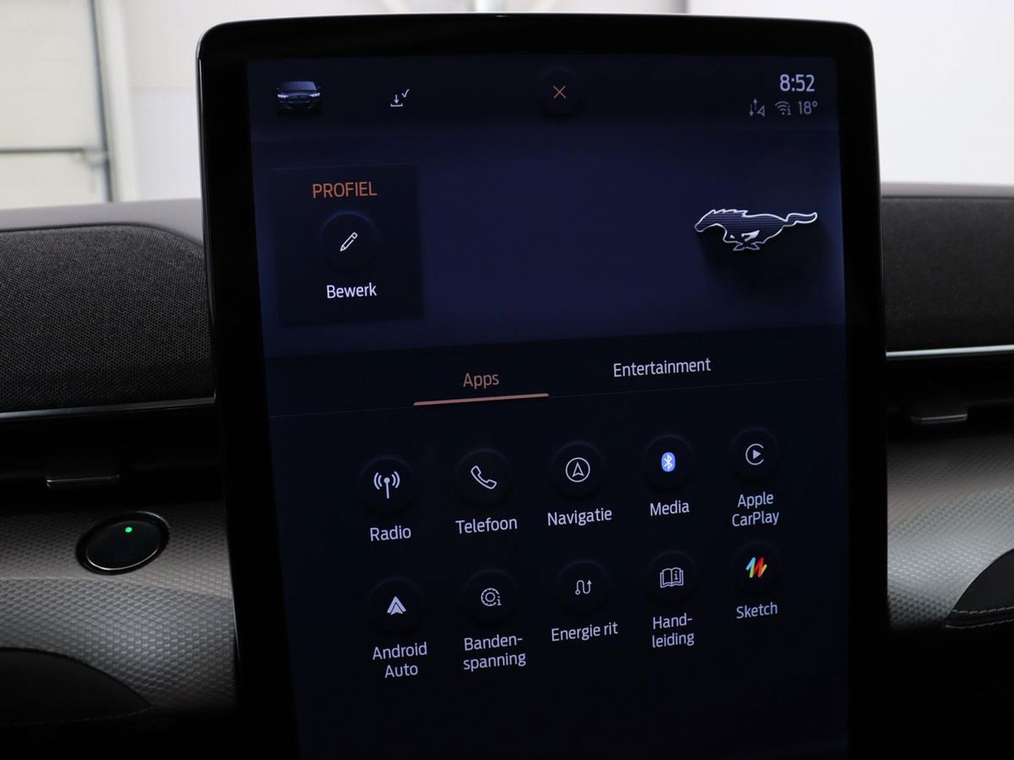 Ford Mustang Mach-E RWD 75 kWh | Panoramadak | Leder | Stoelverwarming | Adaptive cruise | 360 camera | Adaptive cruise | B&O Sound | Stuurverwarming