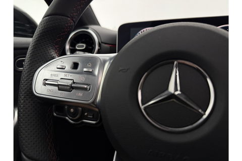 Mercedes-Benz A-Klasse 200 AMG 164PK Pano LED Virtual Camera Clima Cruise Navi PDC 18''LMV