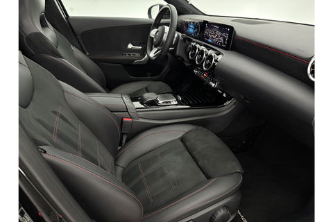 Mercedes-Benz A-Klasse 200 AMG 164PK Pano LED Virtual Camera Clima Cruise Navi PDC 18''LMV