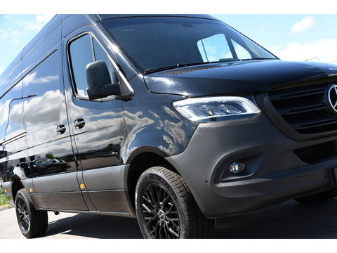 Mercedes-Benz Sprinter 319 3.0 CDI L2H2 Black Edition Adaptieve Cruise, 360 Camera, Carplay, 3500kg Trekhaak, 190PK, LED, Multimedia, Standkachel, Uniek!