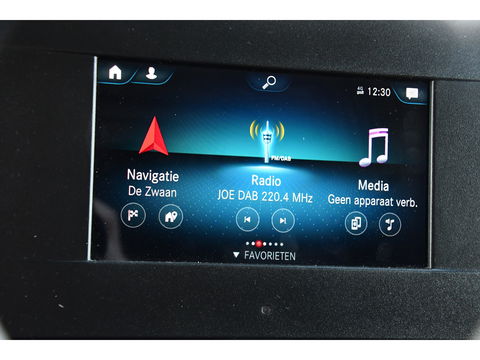 Mercedes-Benz Sprinter 319 3.0 CDI L2H2 Black Edition Adaptieve Cruise, 360 Camera, Carplay, 3500kg Trekhaak, 190PK, LED, Multimedia, Standkachel, Uniek!